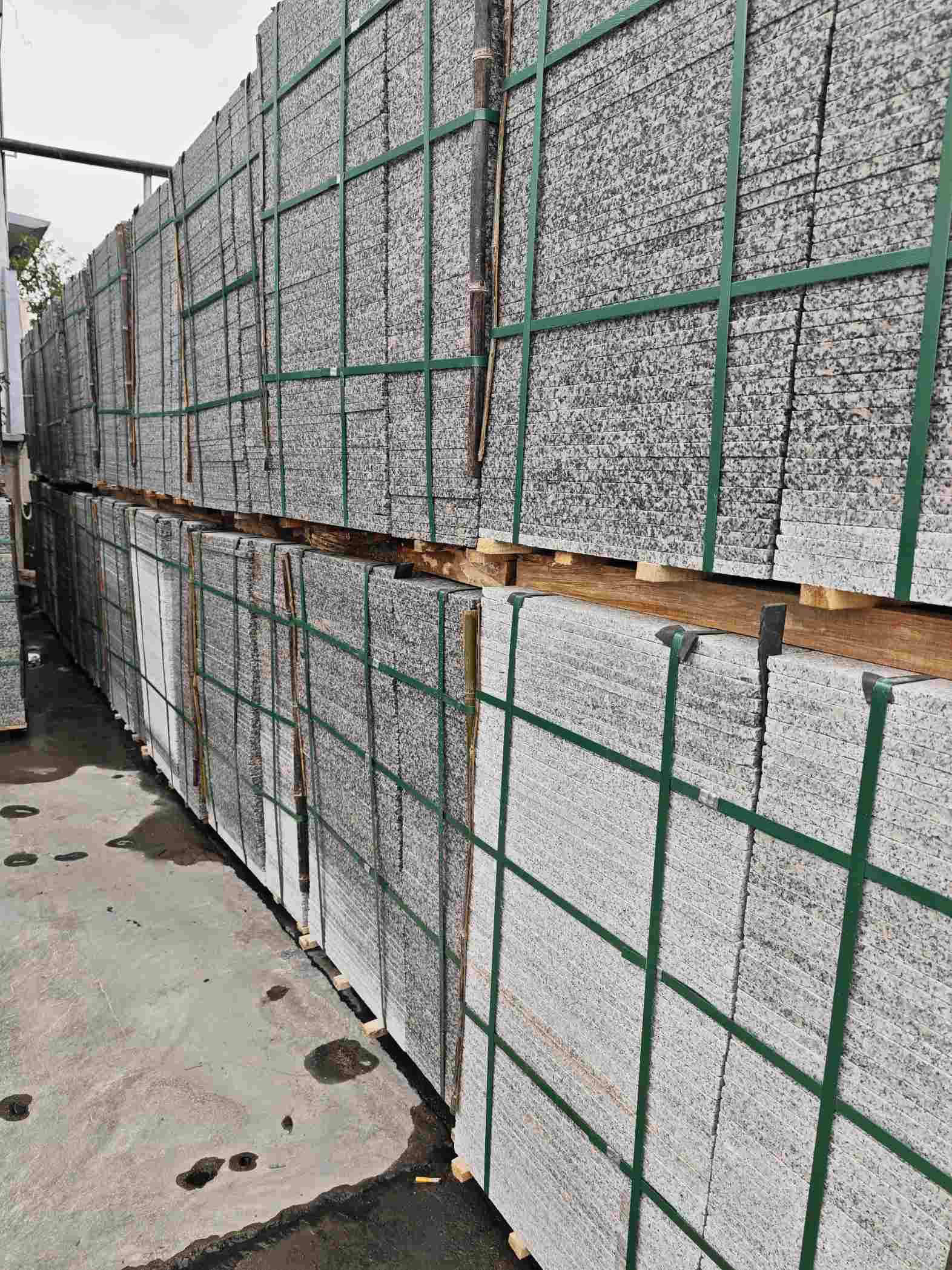 贺州芙蓉白地铺石，石材地铺石