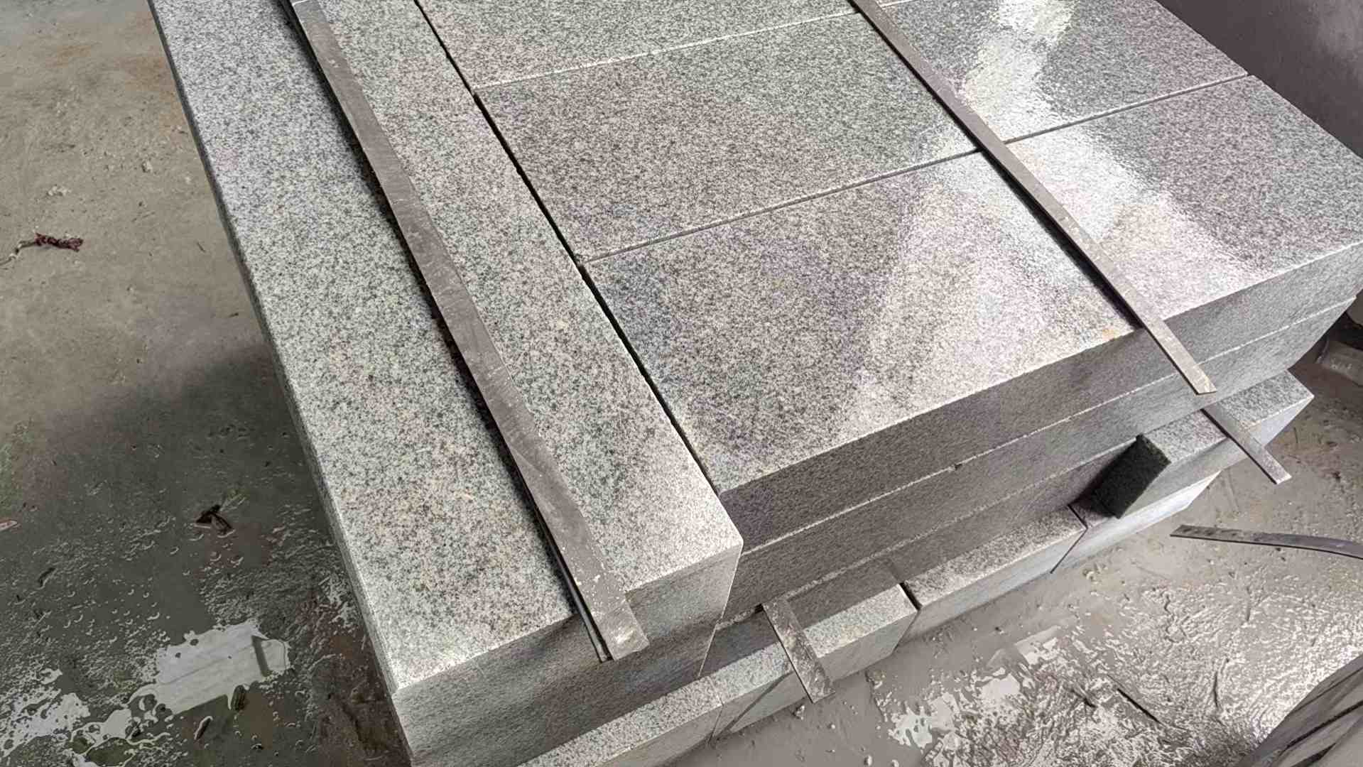贺州芝麻灰 芝麻白 路牙石 路侧石 马路牙子